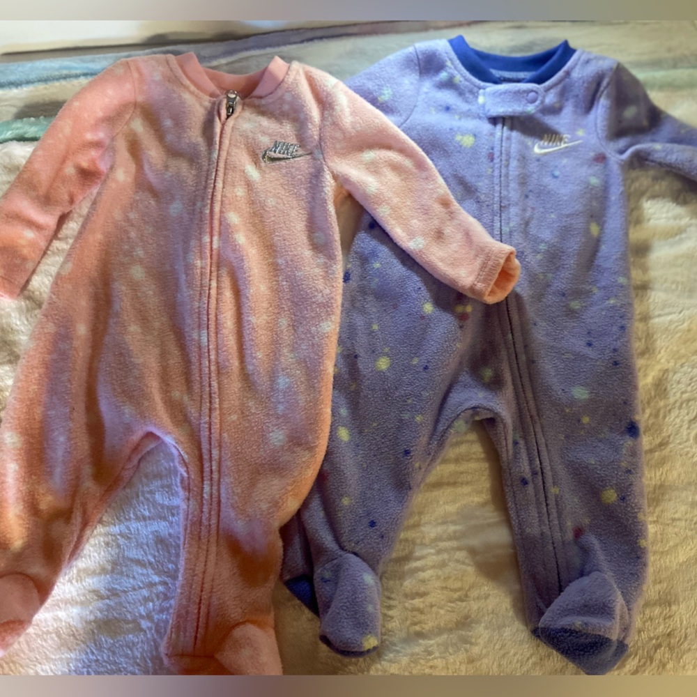 (2) Newborn Nike fleece zipped and footed pajamas